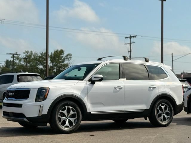 Used 2022 Kia Telluride EX w/ Towing Package AWD/4WD image 45
