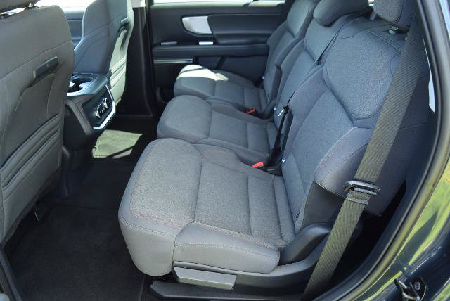 Certified 2025 Ford Expedition Active AWD/4WD image 11