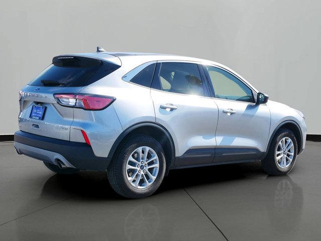 Certified 2022 Ford Escape SE w/ Convenience Package AWD/4WD image 3