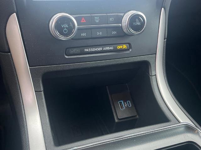 Certified 2024 Ford Edge ST-Line image 11