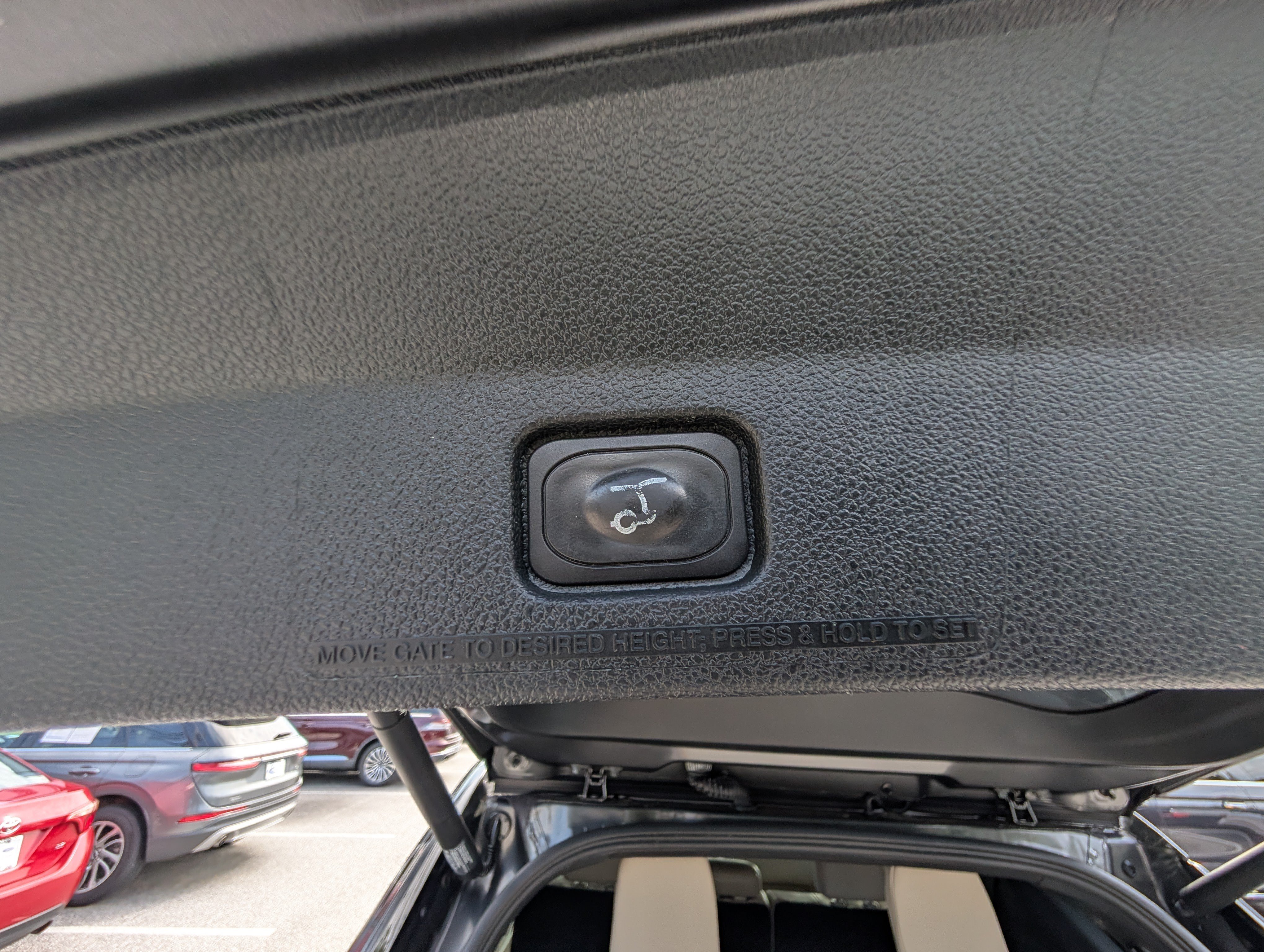 Certified 2019 Ford Explorer Limited w/ Class III Trailer Tow Package AWD/4WD image 16