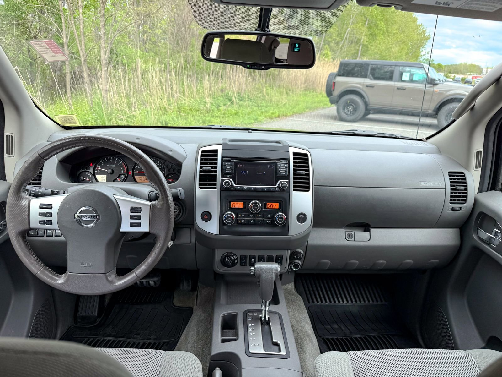 Used 2018 Nissan Frontier SV w/ Value Truck Package AWD/4WD image 20