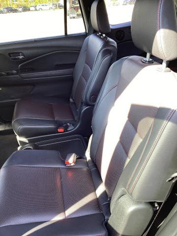 Used 2021 Honda Pilot Black Edition image 6