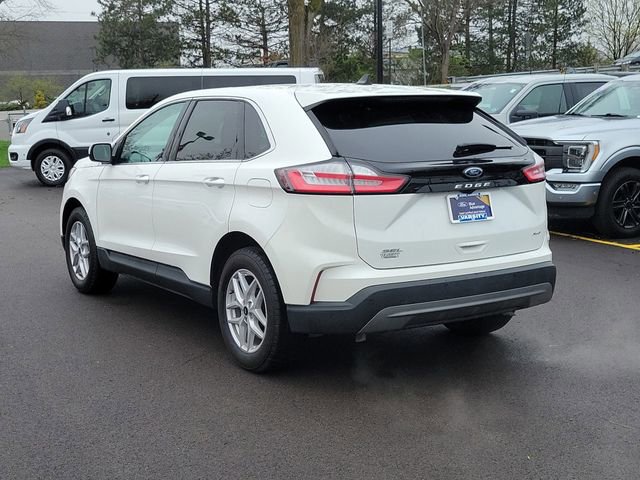 Certified 2024 Ford Edge SEL w/ Convenience Package AWD/4WD image 2