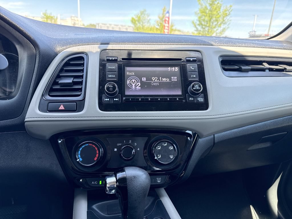 Used 2022 Honda HR-V LX image 20
