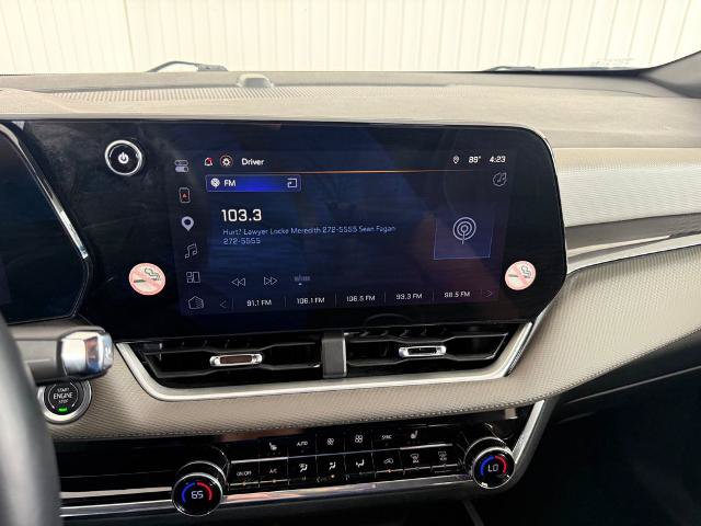 Used 2025 Chevrolet Equinox LT w/ Convenience Package II FWD image 4
