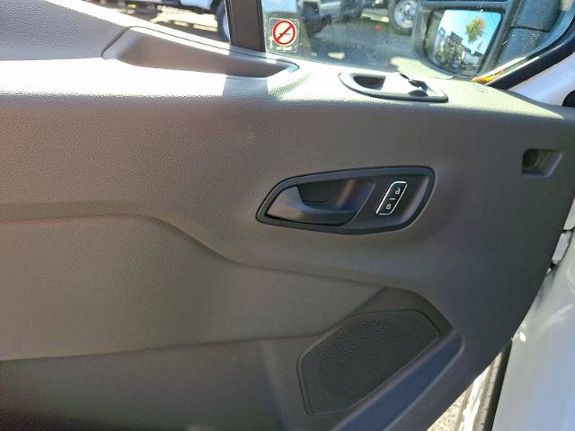 Certified 2025 Ford Transit 250 Low Roof w/ Exterior Upgrade Package RWD image 10