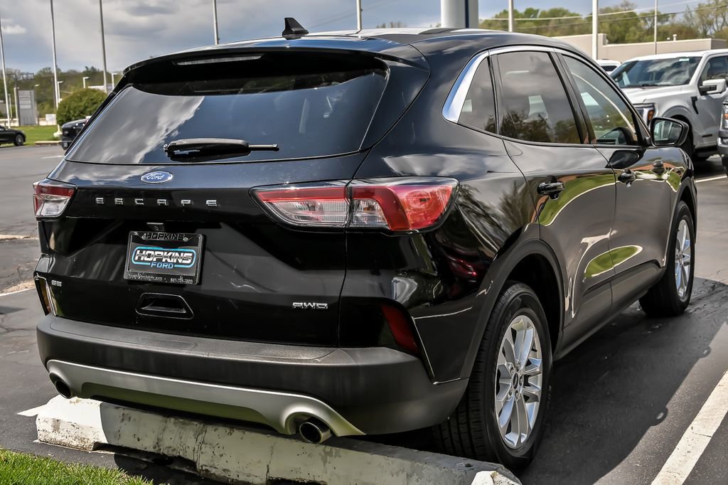 Certified 2022 Ford Escape SE w/ Convenience Package AWD/4WD image 10