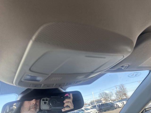 Certified 2024 Ford Edge Titanium image 27