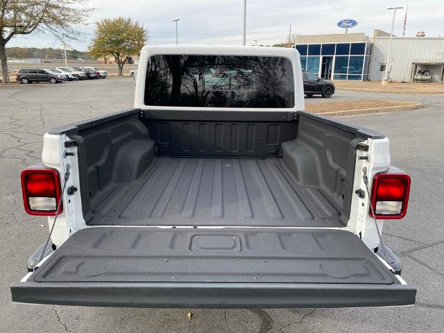 Used 2023 Jeep Gladiator Overland image 8