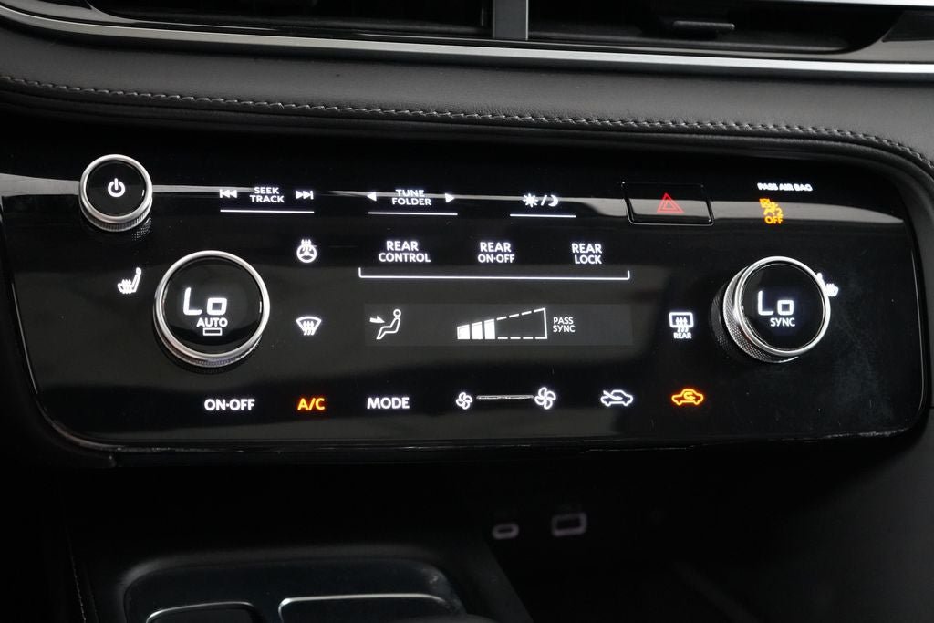 Used 2025 INFINITI QX60 Luxe AWD/4WD image 21
