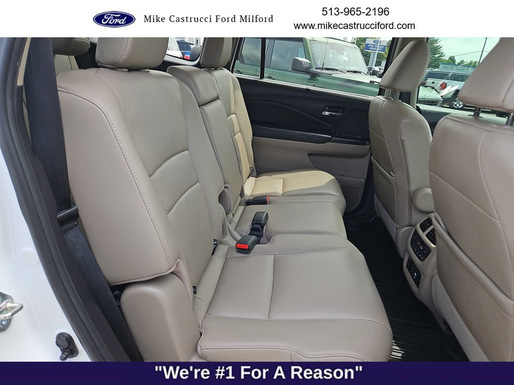 Used 2020 Honda Pilot Touring image 32