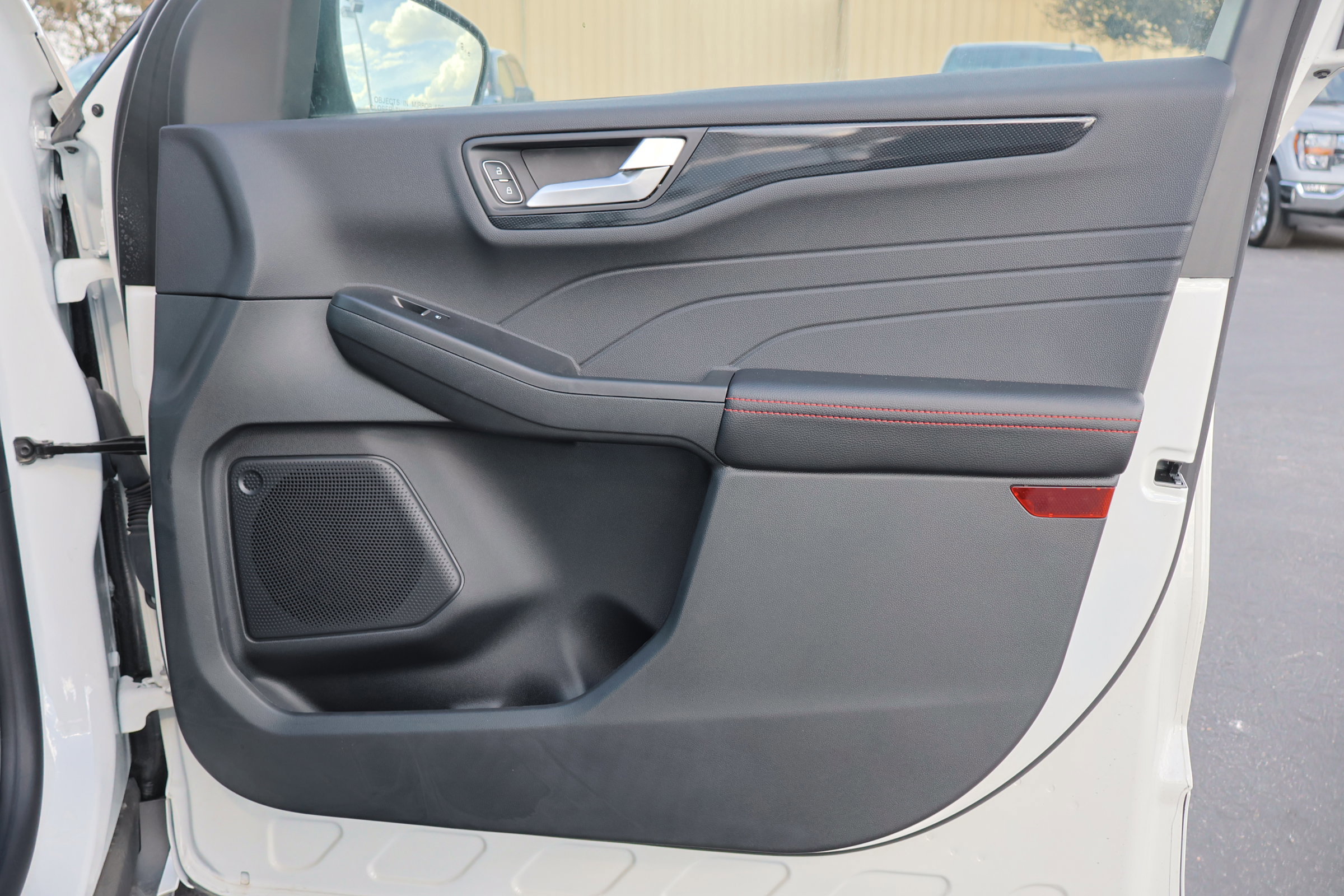 Certified 2024 Ford Escape ST-Line w/ Equipment Group 301A image 40