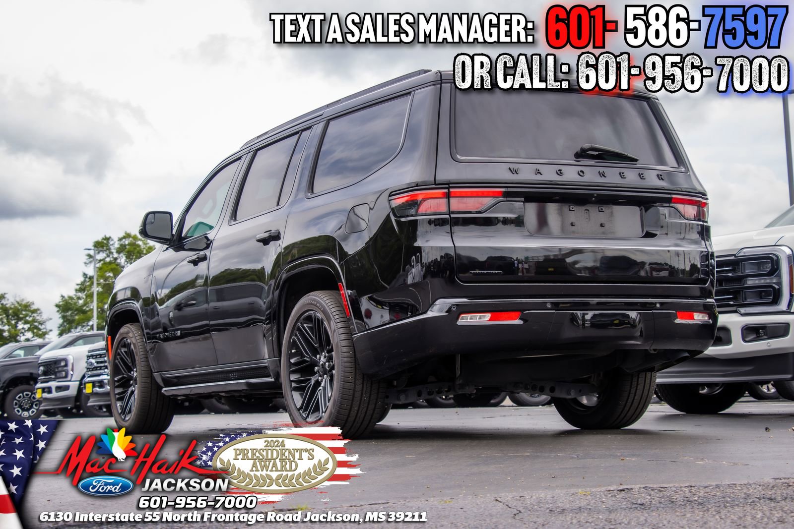 Used 2023 Jeep Wagoneer Series II AWD/4WD image 4