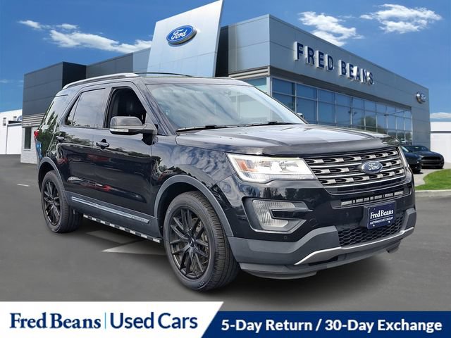 Certified 2017 Ford Explorer XLT w/ Equipment Group 202A