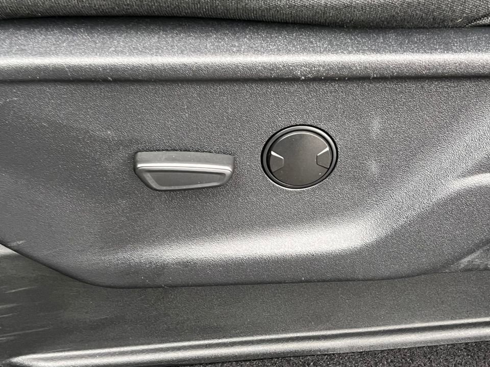 Certified 2024 Ford F150 XLT w/ Mobile Office Package image 18