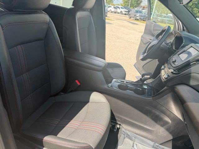 Used 2023 Chevrolet Equinox RS AWD/4WD image 35