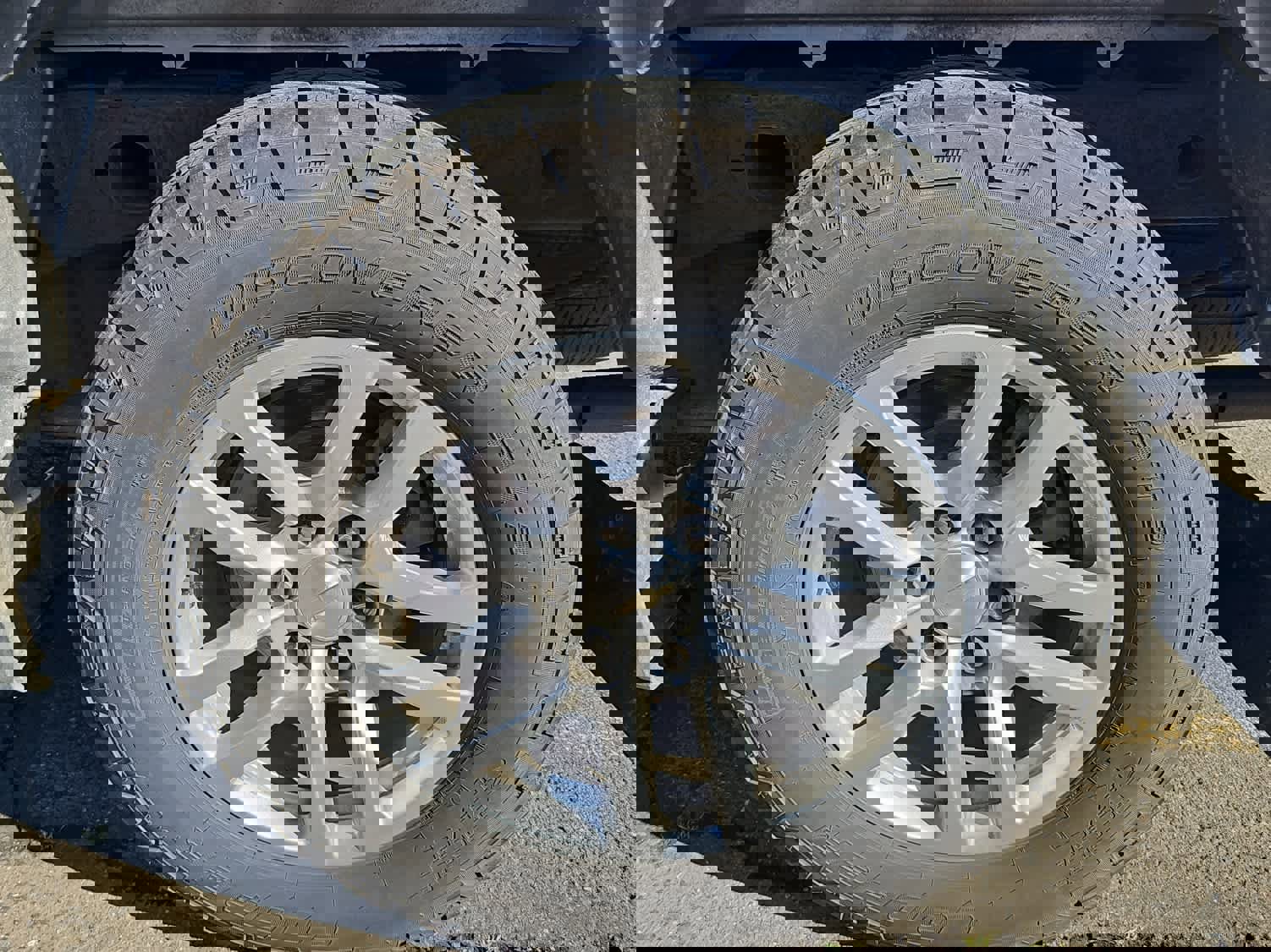 Used 2021 Chevrolet Silverado 1500 LT w/ Z71 Off-Road Package image 11