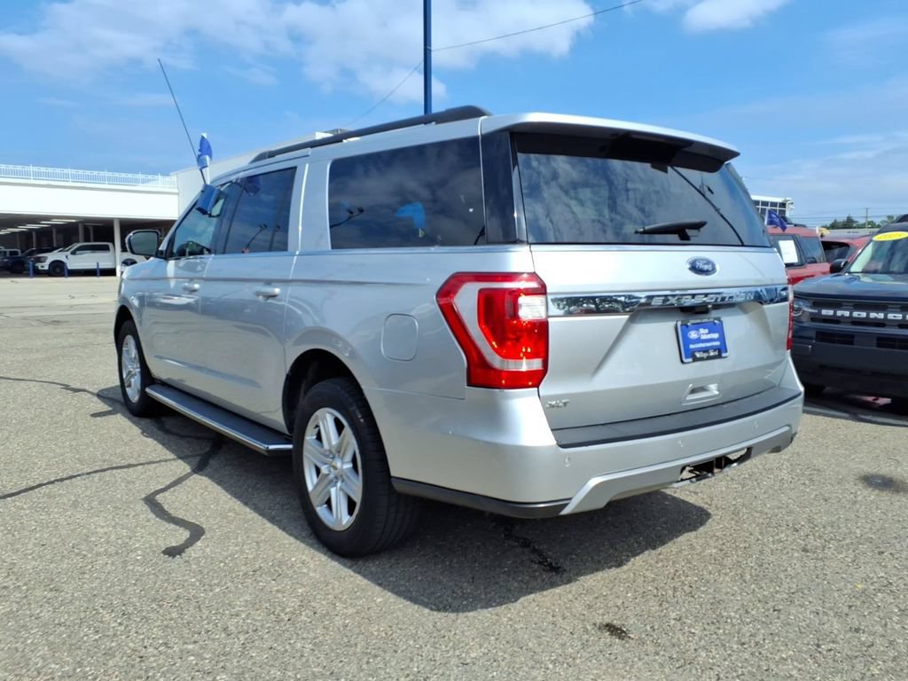 Certified 2018 Ford Expedition Max XLT w/ Equipment Group 202A AWD/4WD image 8