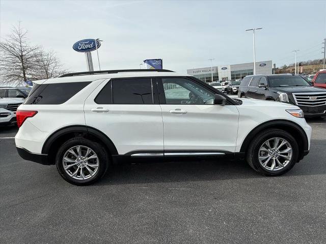 Certified 2023 Ford Explorer XLT w/ Equipment Group 202A image 8