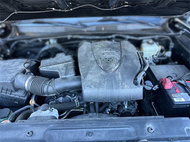 Used 2021 Toyota Tacoma TRD Off-Road image 28