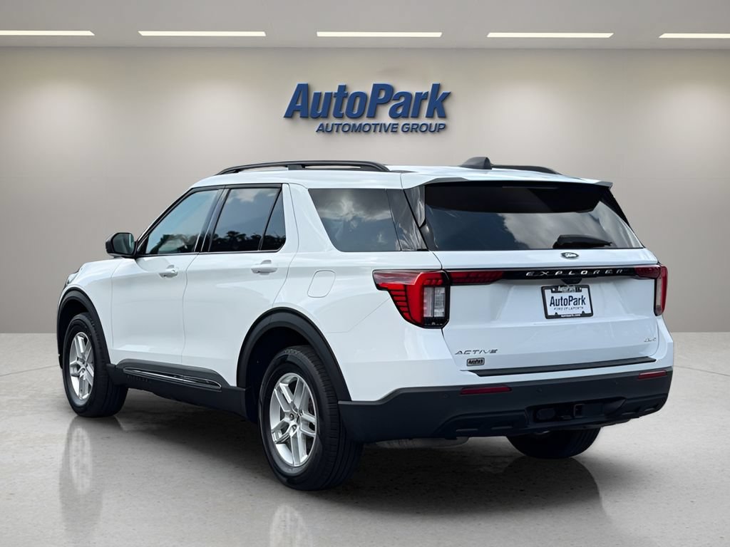 Certified 2025 Ford Explorer Active AWD/4WD image 5