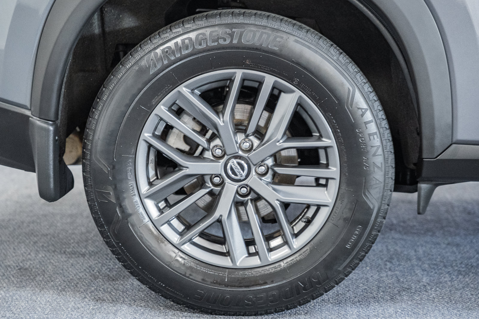 Used 2021 Nissan Rogue S FWD image 11