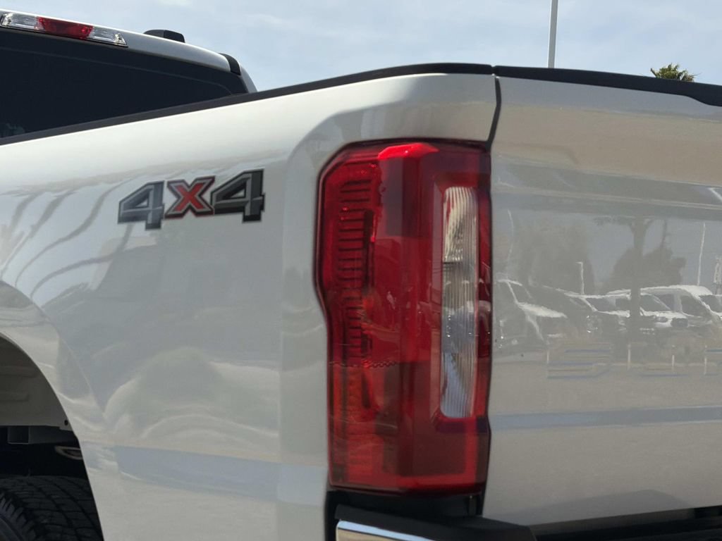 Certified 2025 Ford F350 XL w/ XL Chrome Package AWD/4WD image 8