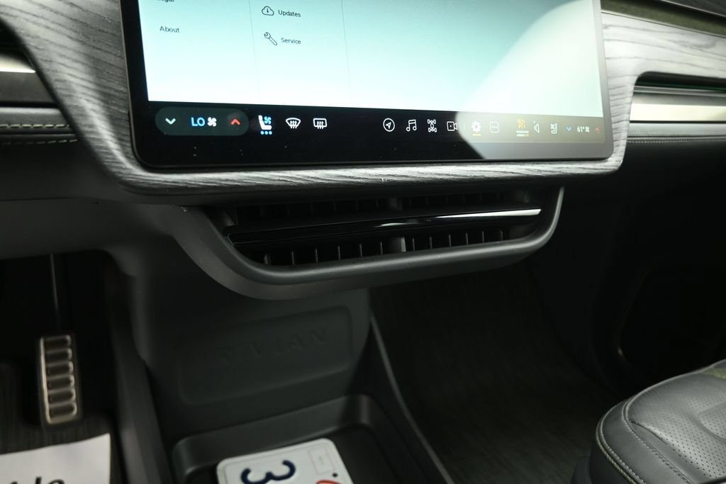 Used 2022 Rivian R1T Launch Edition AWD/4WD image 13