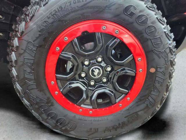 Certified 2023 Ford Bronco Badlands w/ Sasquatch Package AWD/4WD image 29