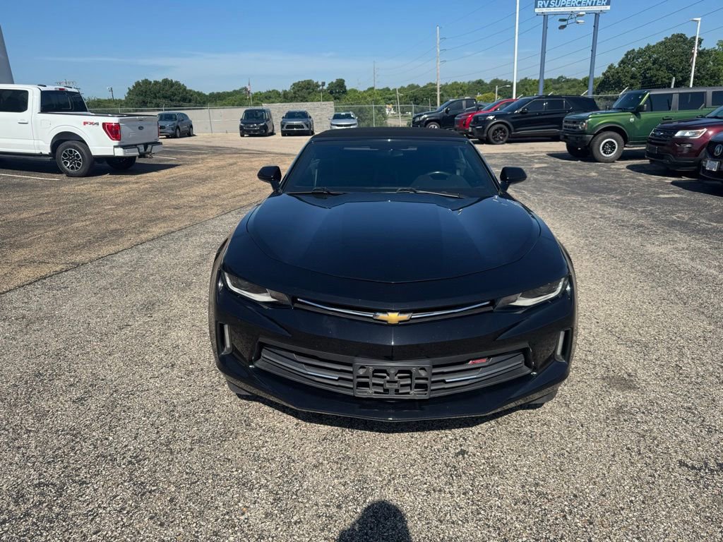 Used 2018 Chevrolet Camaro LT w/ RS Package RWD image 2