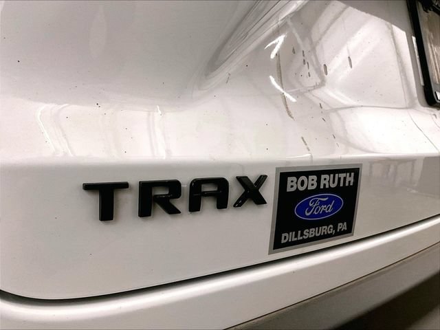 Used 2025 Chevrolet Trax RS w/ Driver Confidence Package FWD image 13
