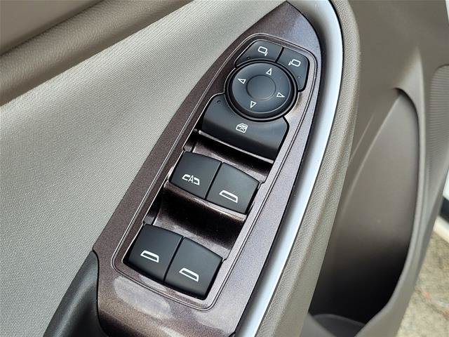 Used 2023 Chevrolet Malibu LT FWD image 17