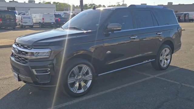 Certified 2024 Ford Expedition King Ranch AWD/4WD image 2
