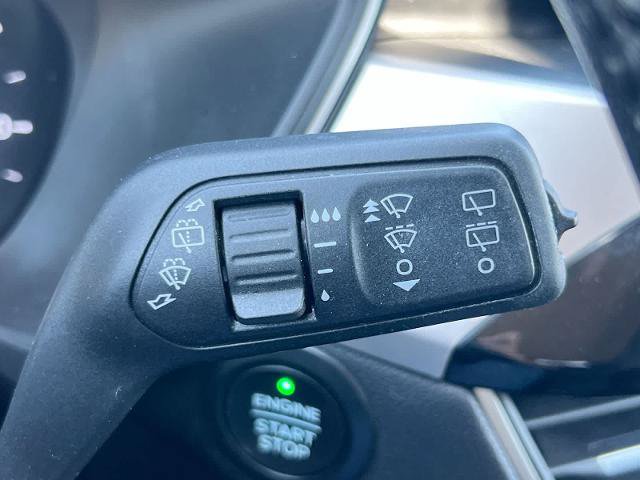 Certified 2020 Ford Escape SEL AWD/4WD image 25