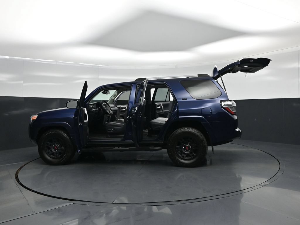 Used 2023 Toyota 4Runner SR5 Premium w/ Moonroof Package RWD image 37