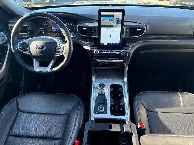 Certified 2022 Ford Explorer Limited w/ Limited Technology Package image 13