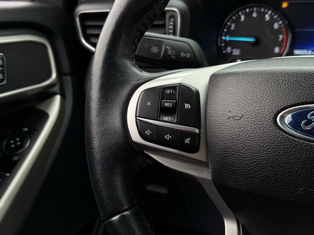 Certified 2023 Ford Explorer XLT w/ Equipment Group 202A image 11