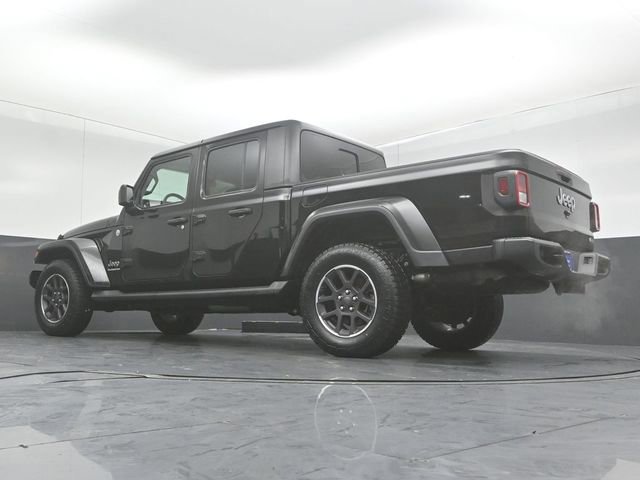 Used 2021 Jeep Gladiator Overland w/ Cold Weather Group image 10
