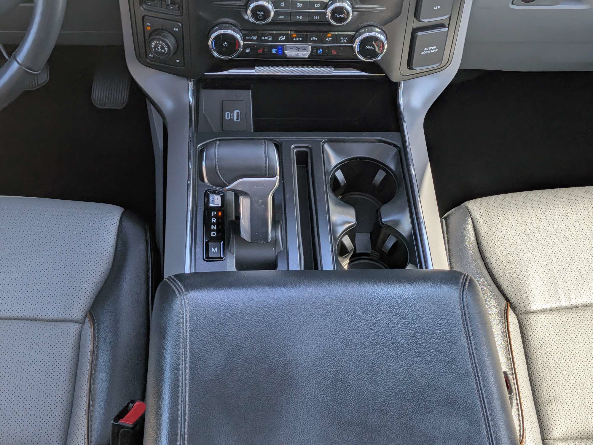 Certified 2024 Ford F150 Lariat w/ Tow/Haul Package AWD/4WD image 20