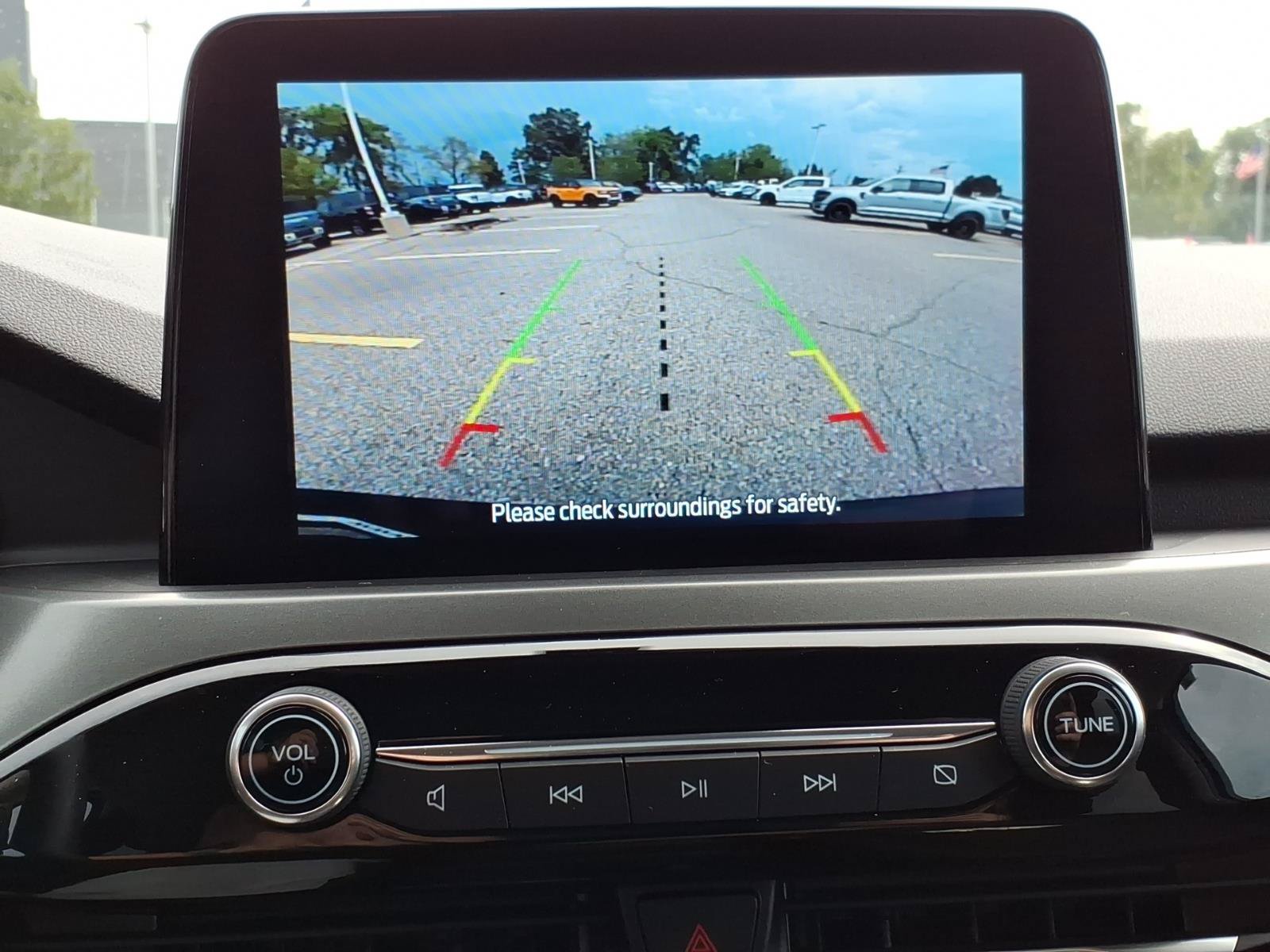 Certified 2023 Ford Escape Active AWD/4WD image 18