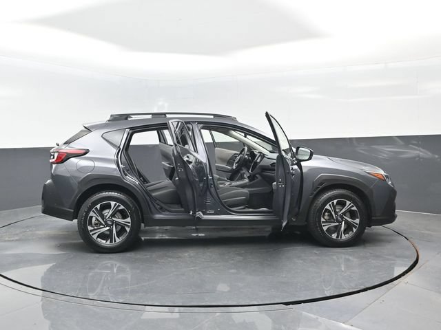 Used 2025 Subaru Crosstrek 2.5i Premium AWD/4WD image 27