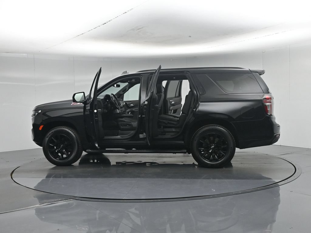 Used 2022 Chevrolet Tahoe Z71 w/ Luxury Package AWD/4WD image 42