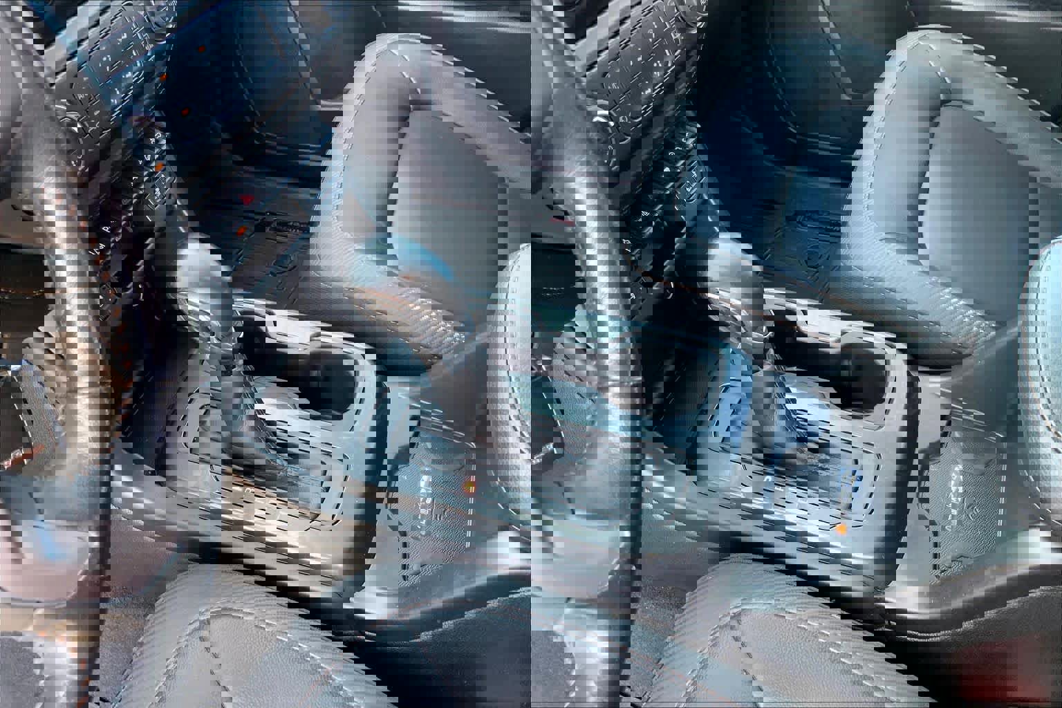 Used 2022 GMC Canyon AT4 w/ Driver Alert Package image 16