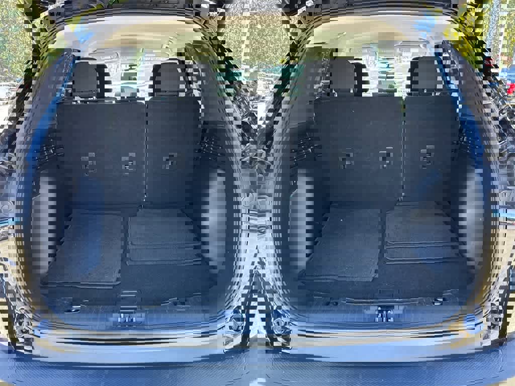 Certified 2021 Ford Escape SE w/ SE Sport Appearance Package image 15