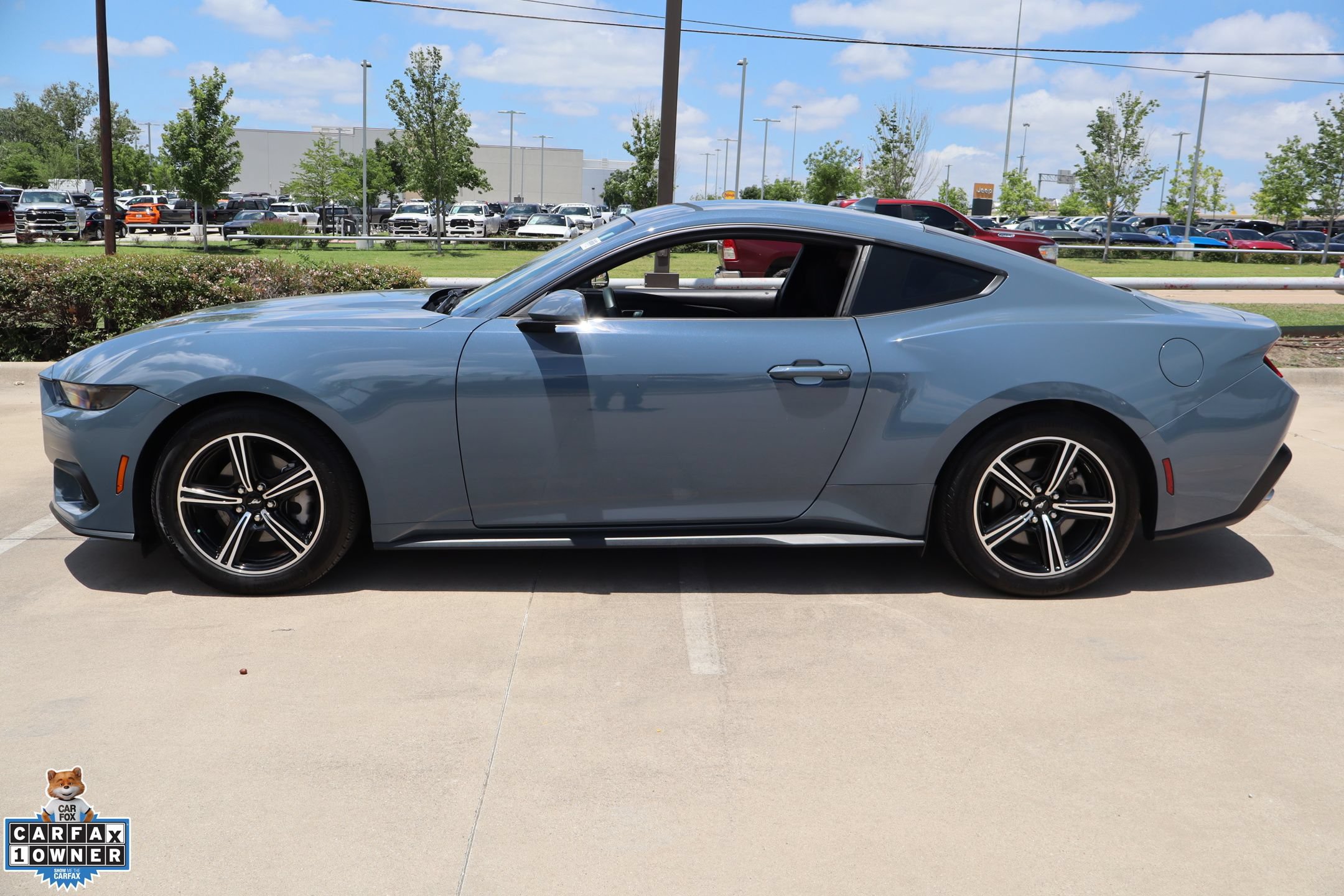 Certified 2025 Ford Mustang Coupe RWD image 7