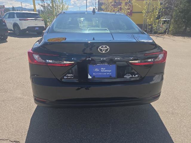 Used 2025 Toyota Camry LE AWD/4WD image 8