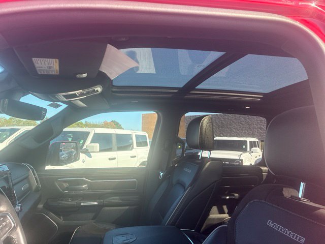 Used 2022 RAM 1500 Laramie w/ Sport Appearance Package AWD/4WD image 7