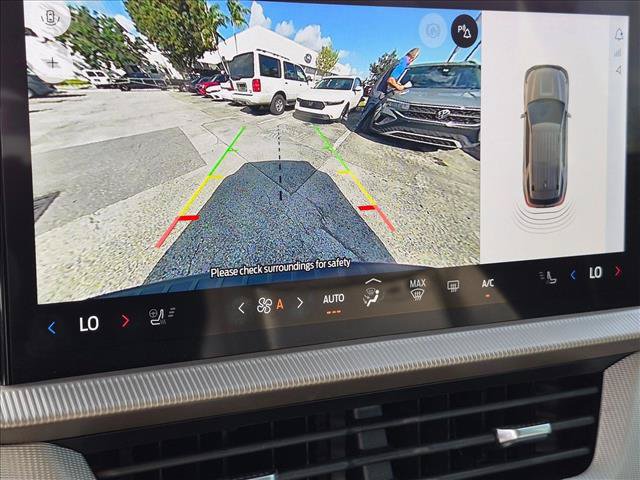 Certified 2025 Ford Explorer Active w/ Active Comfort Package RWD image 12