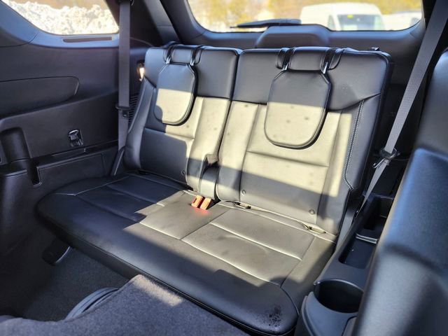 Certified 2024 Ford Explorer ST w/ Equipment Group 401A image 18